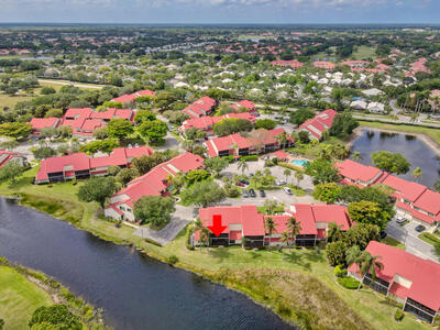 6 Lexington Lane E, Palm Beach Gardens, FL 33418