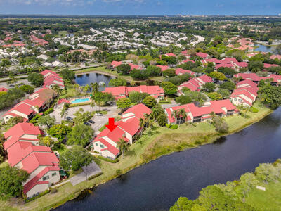 6 Lexington Lane E, Palm Beach Gardens, FL 33418