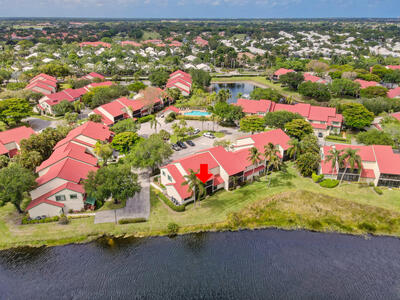 6 Lexington Lane E, Palm Beach Gardens, FL 33418