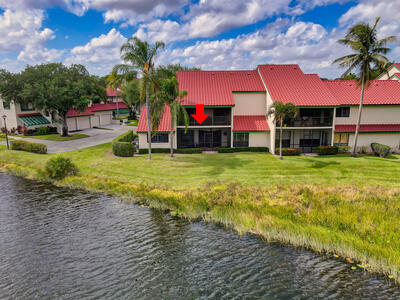 6 Lexington Lane E, Palm Beach Gardens, FL 33418