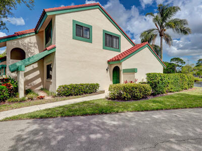 6 Lexington Lane E, Palm Beach Gardens, FL 33418