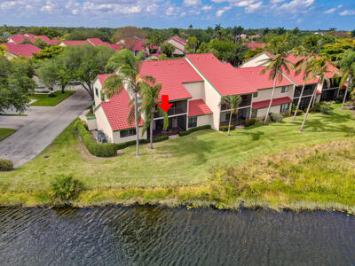 6 Lexington Lane E, Palm Beach Gardens, FL 33418