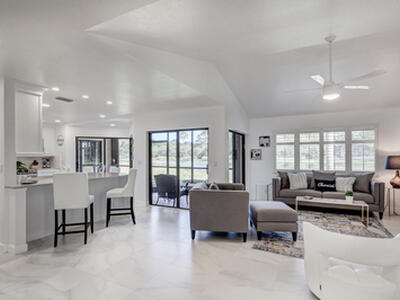 6 Lexington Lane E, Palm Beach Gardens, FL 33418