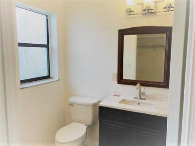 43 SW 8th Avenue, Delray Beach, FL 33444