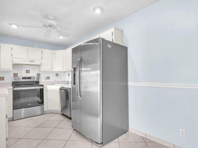 826 Sky Pine Way, Greenacres, FL 33415