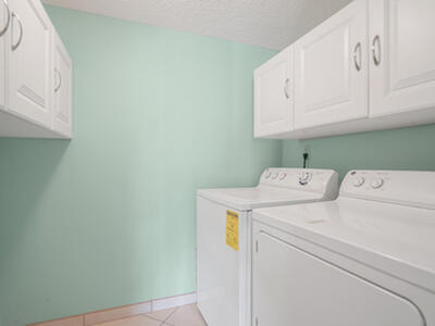 826 Sky Pine Way, Greenacres, FL 33415