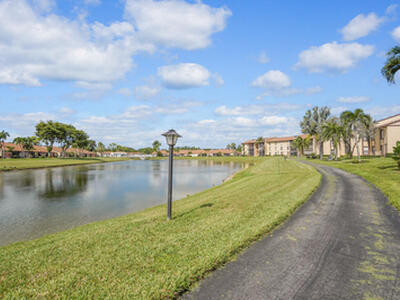 826 Sky Pine Way, Greenacres, FL 33415