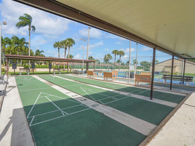 826 Sky Pine Way, Greenacres, FL 33415