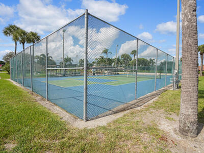 826 Sky Pine Way, Greenacres, FL 33415