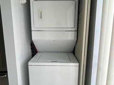 725 Sunny Pine Way, Greenacres, FL 33415