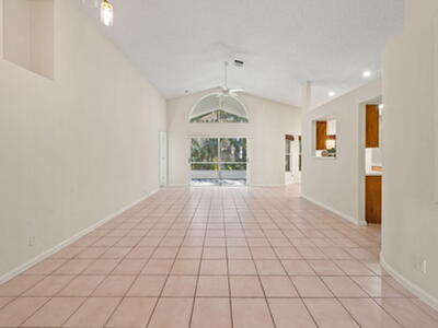 300 Hammocks Trail, Greenacres, FL 33413