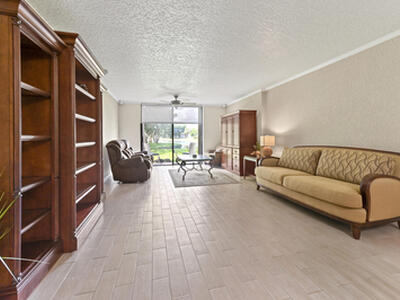 15075 Witney Road, Delray Beach, FL 33484