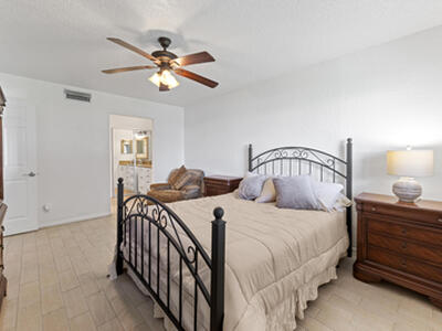 15075 Witney Road, Delray Beach, FL 33484