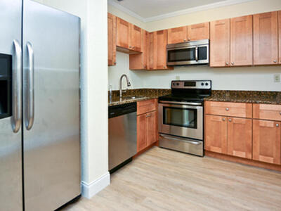 2901 Fiore Way, Delray Beach, FL 33445