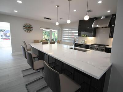 2548 SE 14th Street E, Pompano Beach, FL 33062