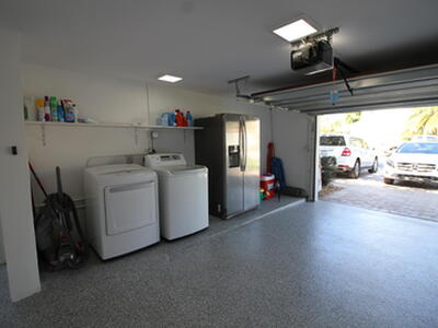 2548 SE 14th Street E, Pompano Beach, FL 33062