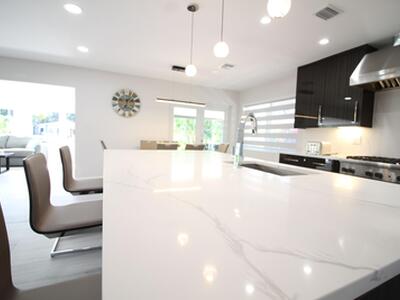 2548 SE 14th Street E, Pompano Beach, FL 33062