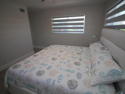 2548 SE 14th Street E, Pompano Beach, FL 33062