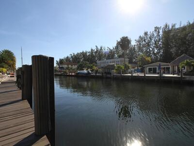 2548 SE 14th Street E, Pompano Beach, FL 33062