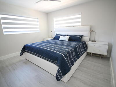 2548 SE 14th Street E, Pompano Beach, FL 33062