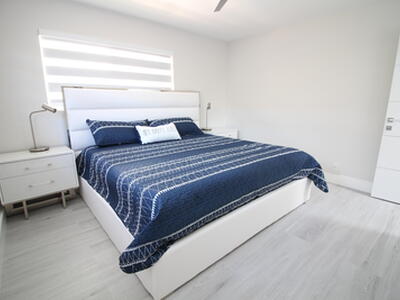 2548 SE 14th Street E, Pompano Beach, FL 33062