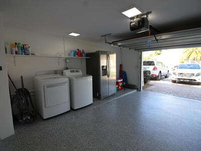 2548 SE 14th Street E, Pompano Beach, FL 33062