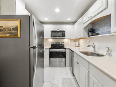 2840 S Ocean Boulevard, Palm Beach, FL 33480