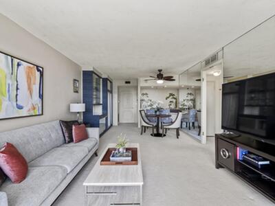 2840 S Ocean Boulevard, Palm Beach, FL 33480