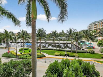 625 Casa Loma Boulevard, Boynton Beach, FL 33435