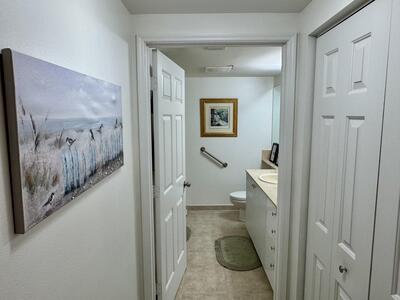 625 Casa Loma Boulevard, Boynton Beach, FL 33435