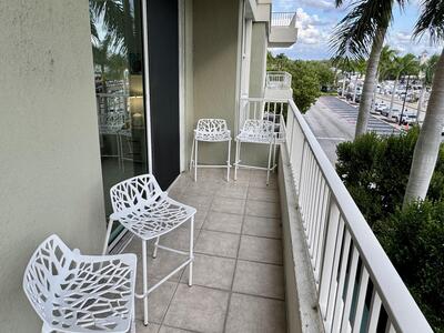 625 Casa Loma Boulevard, Boynton Beach, FL 33435