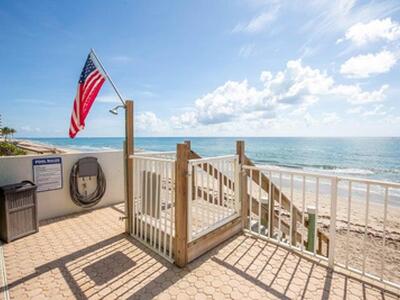 4200 S Ocean Boulevard, South Palm Beach, FL 33480