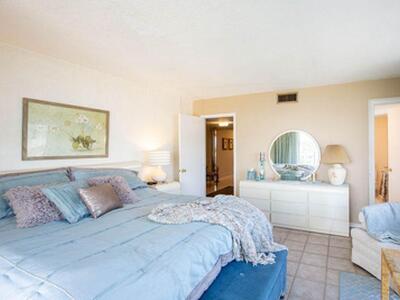 4200 S Ocean Boulevard, South Palm Beach, FL 33480