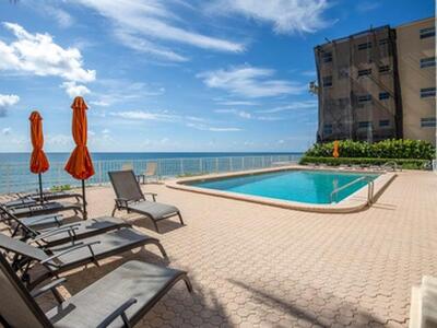 4200 S Ocean Boulevard, South Palm Beach, FL 33480