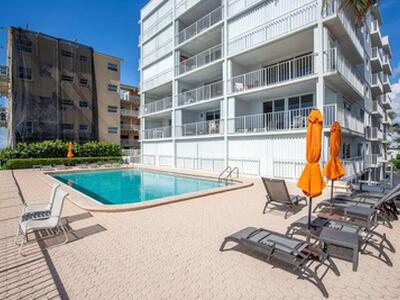 4200 S Ocean Boulevard, South Palm Beach, FL 33480