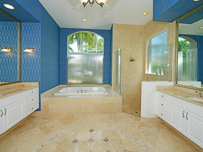 Boca Raton, FL 33496