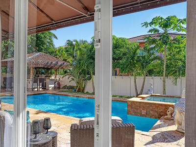 2227 Ridgewood Circle, Royal Palm Beach, FL 33411