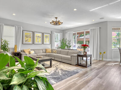 2227 Ridgewood Circle, Royal Palm Beach, FL 33411