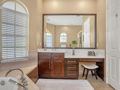 2227 Ridgewood Circle, Royal Palm Beach, FL 33411