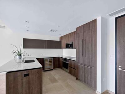 88 SW 7th Street, Miami, FL 33130