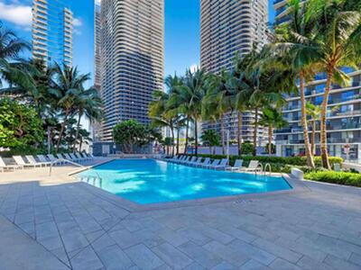 88 SW 7th Street, Miami, FL 33130