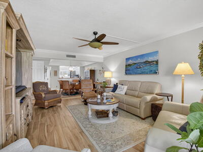 23279 Barwood Lane, Boca Raton, FL 33428