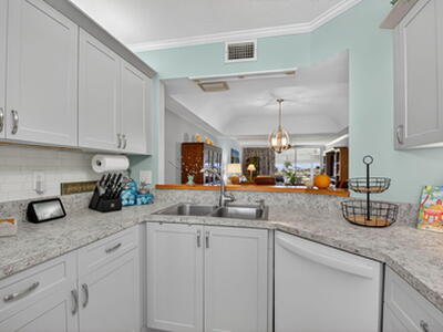 23279 Barwood Lane, Boca Raton, FL 33428