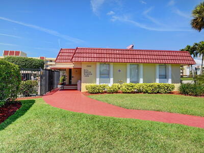 23279 Barwood Lane, Boca Raton, FL 33428