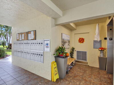 23279 Barwood Lane, Boca Raton, FL 33428