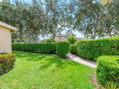 6427 Park Lake Circle, Boynton Beach, FL 33437