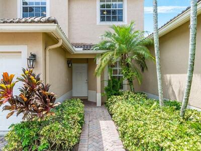 6427 Park Lake Circle, Boynton Beach, FL 33437
