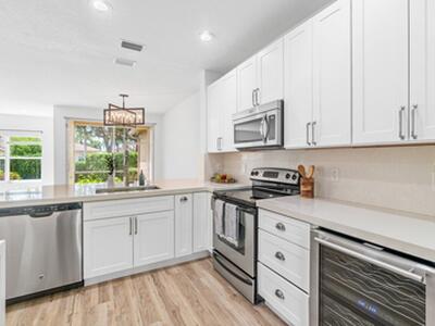 6427 Park Lake Circle, Boynton Beach, FL 33437