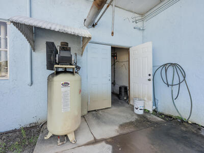 Okeechobee, FL 34974