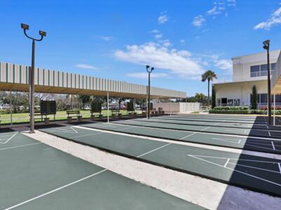 94 Northampton E, West Palm Beach, FL 33417